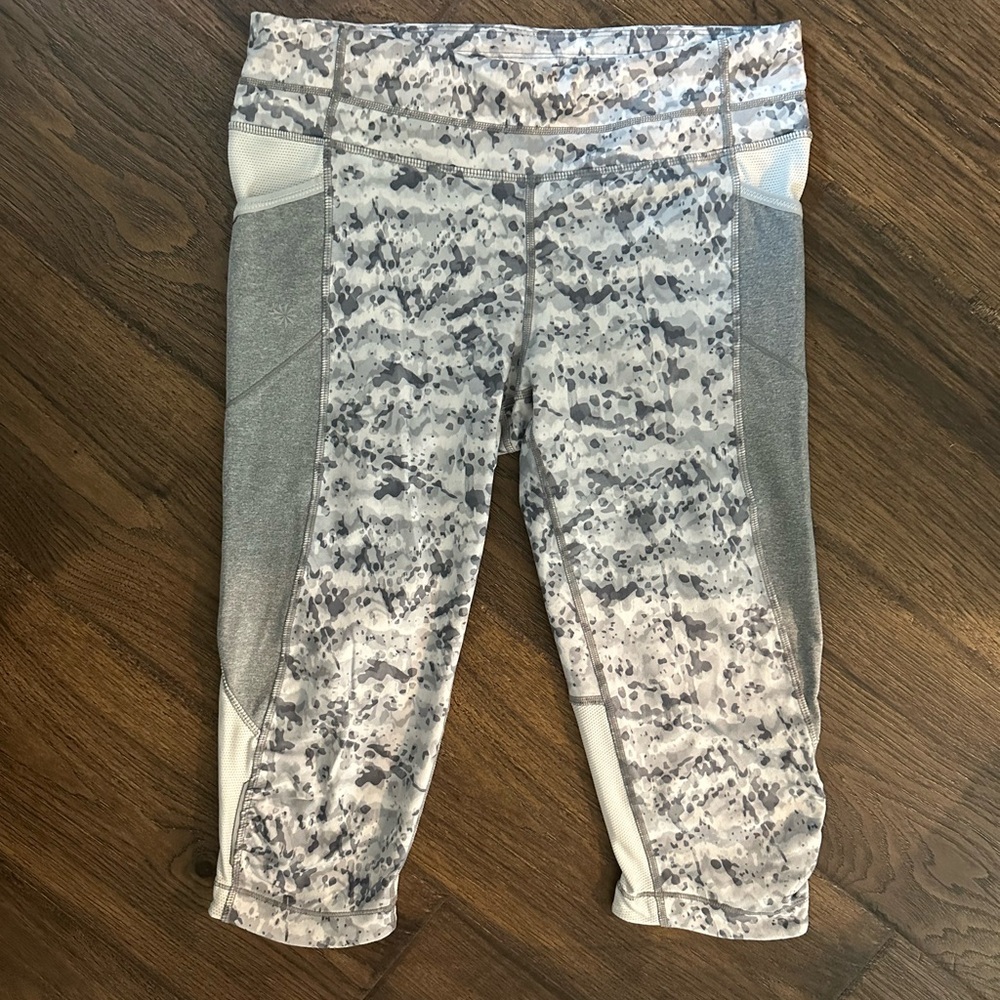 Athleta Camouflage Capri Leggings - Size M